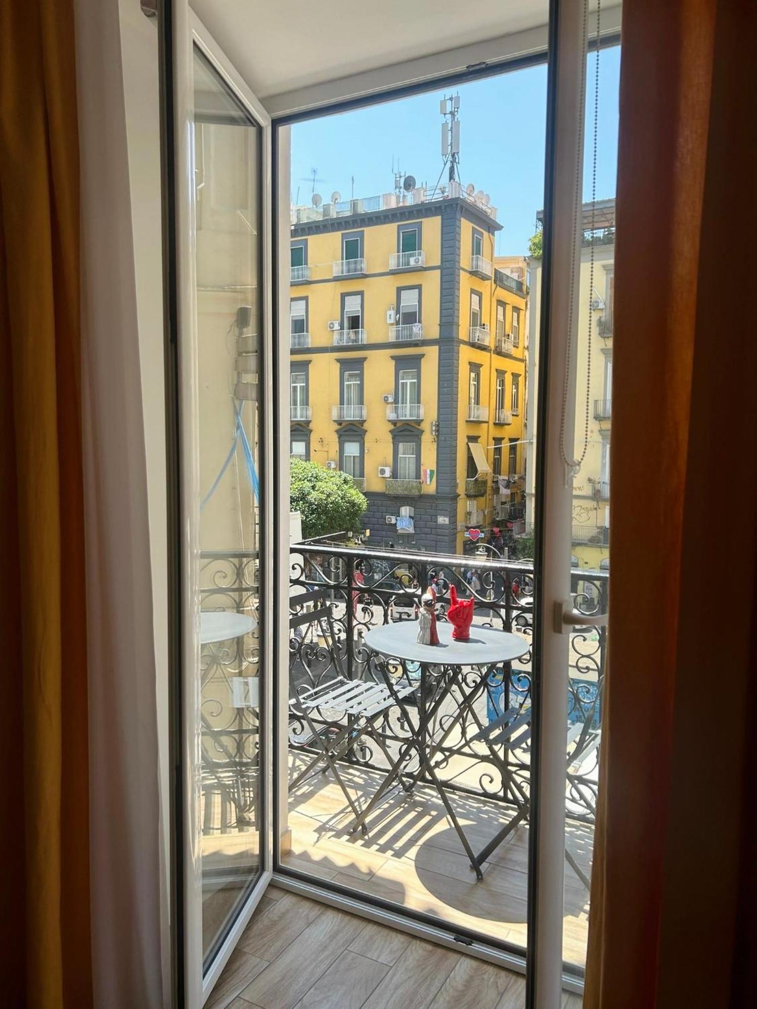 Mia Napoli Bed & Breakfast Eksteriør bilde
